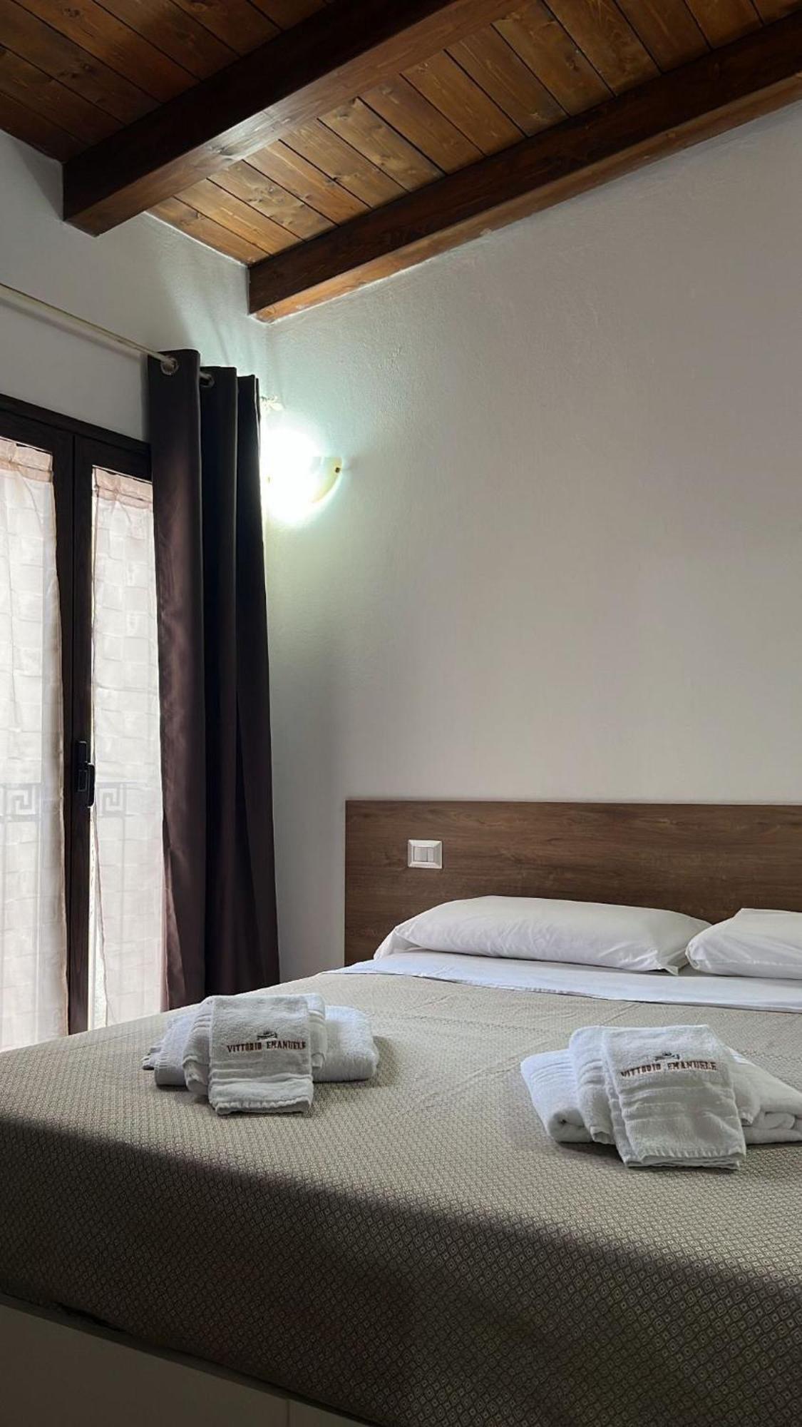 B&B Vittorio Emanuele Ciro Marina Ngoại thất bức ảnh
